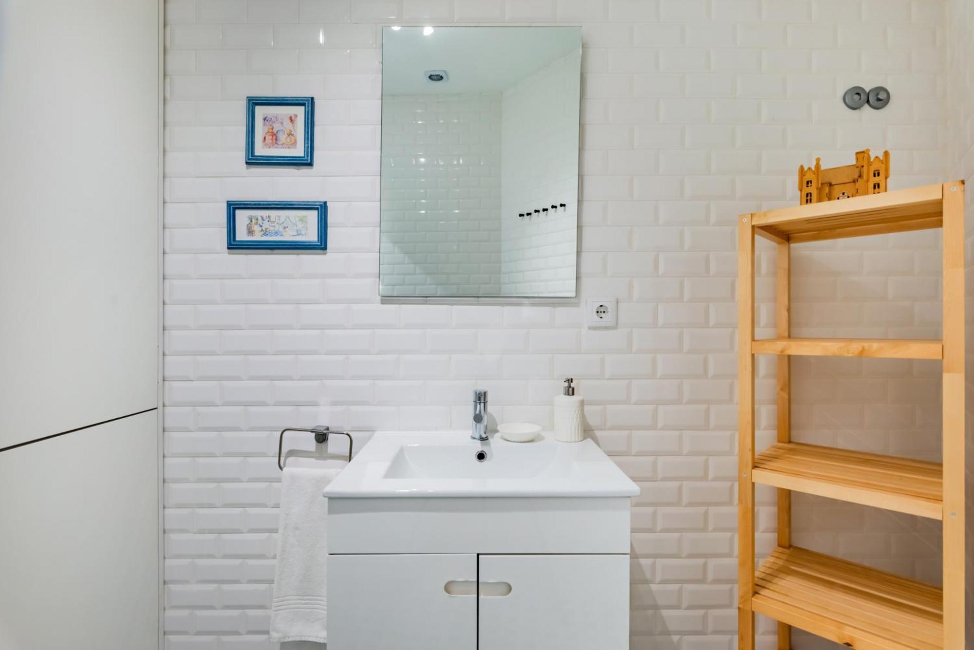 Monica'S Place A Friends' Inspired Apartment ลิสบอน ภายนอก รูปภาพ